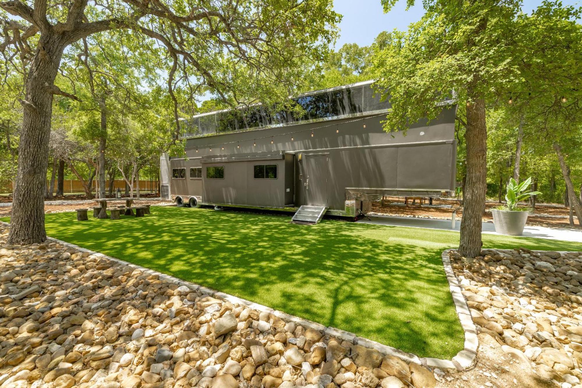 7744 Ranch Glamping Resort Austin Habitación foto